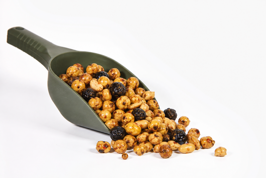 Hot Nutstorm - Premium Nussmix mit Erdnüssen, Chili und Black Pepper