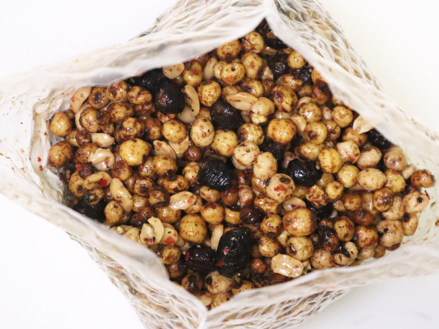 Hot Nutstorm - Premium Nussmix mit Erdnüssen, Chili und Black Pepper