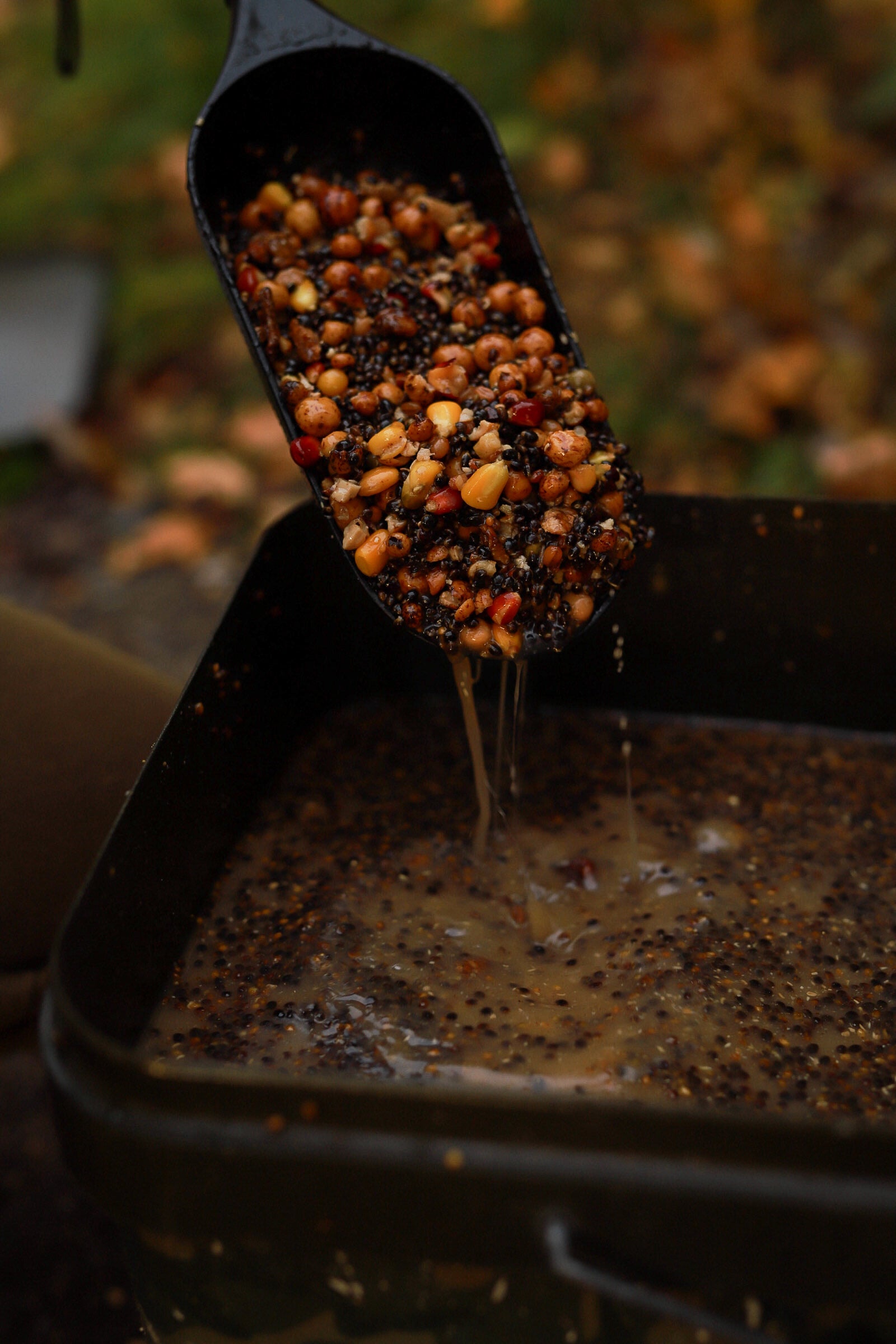 Roter/ Gelber Mais mit Hanf, Tigernüssen und Seidenraupen